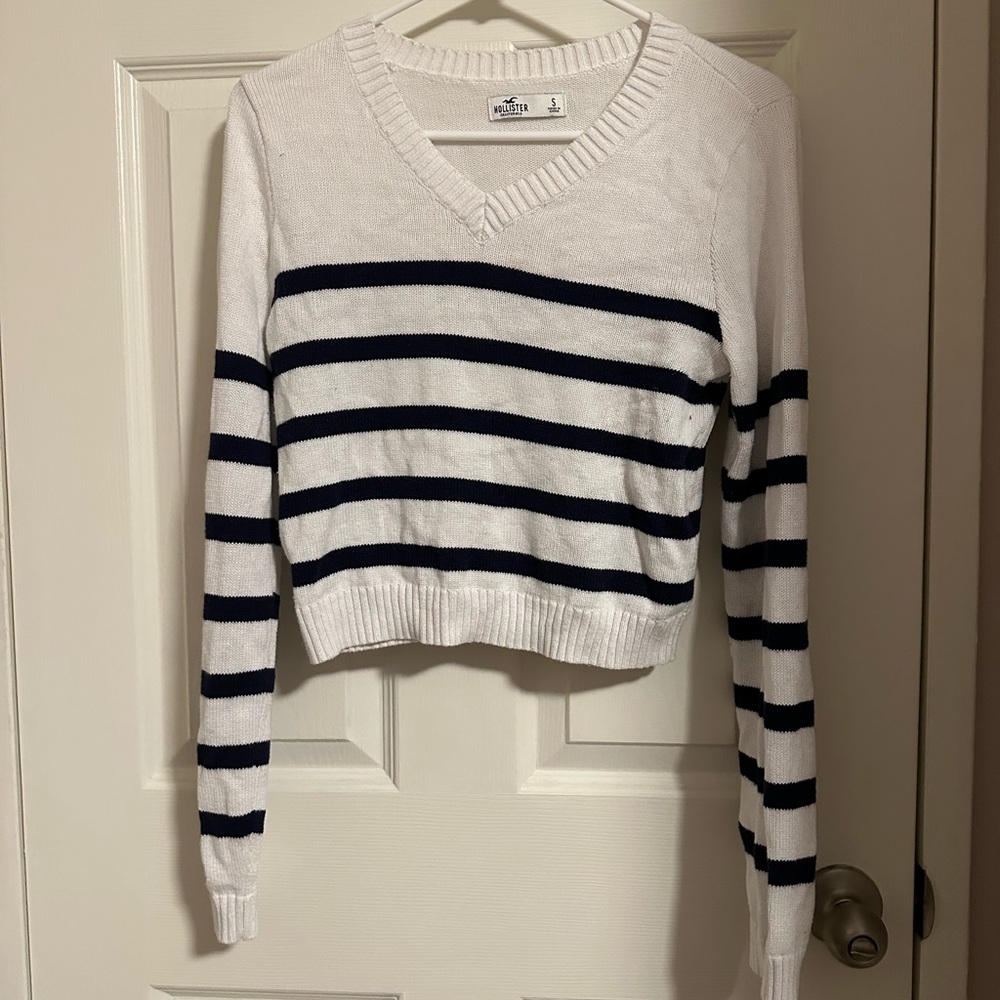 Hollister Cropped Blue and White Stripe Sweater